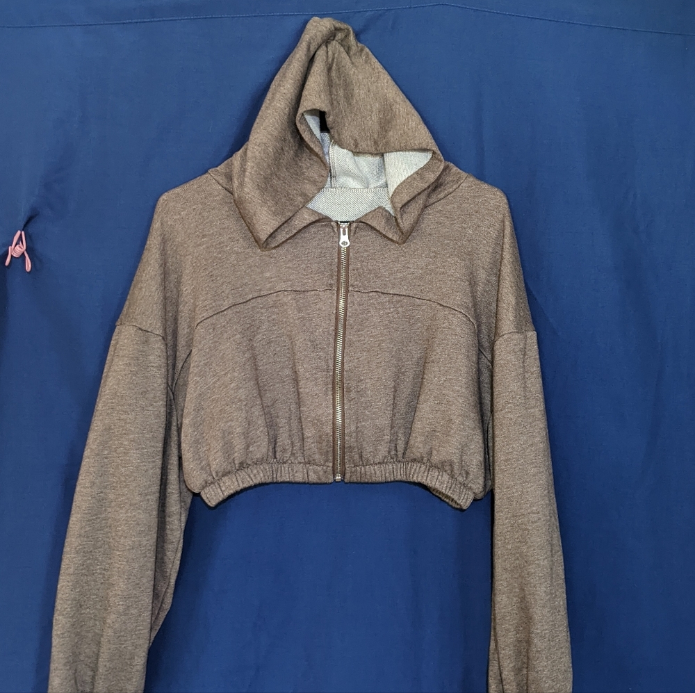 Zip up crop top sweatshirt